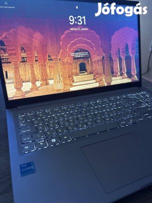 Eladó Asus Vivobook 15,6 laptop, Garanciás