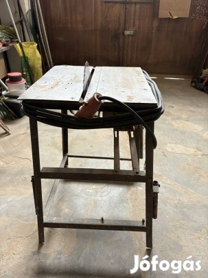 Eladó Asztali körfűrész (Cirkula)