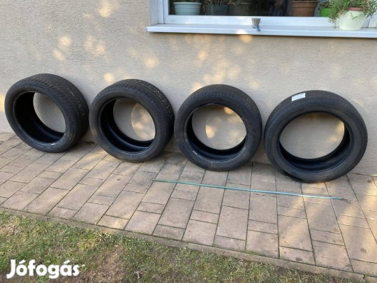 Eladó BMW X5-ön használt nyári gumi