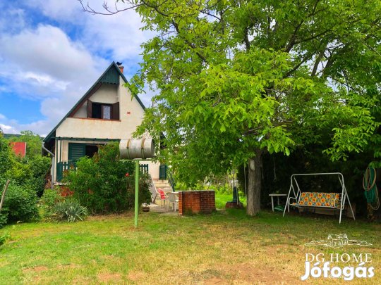 Eladó Balatoni Panorámás Nyaraló Csopakon
