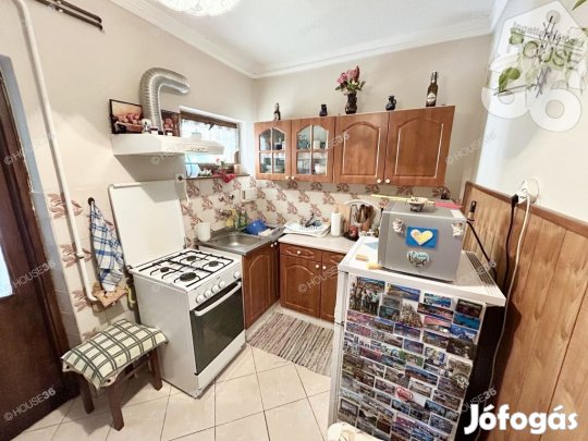 Eladó Ballószögben nappali + 3 szobás szigetelt családi ház!