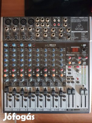 Eladó Behringer Xenyx X1622 USB keverő tartozékokkal