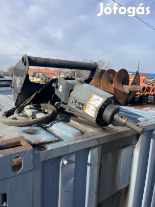 Eladó Bobcat Manitou JCB hidraulikus talajfúró