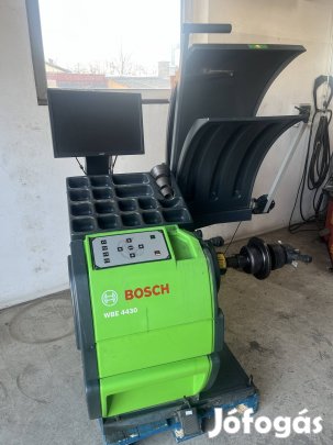 Eladó Bosch Wbe4440 centrírozó gép 