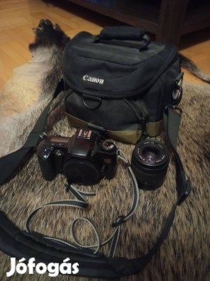 Eladó Canon EOS 3000 tükörreflex fényképezőgép+objektív+táska+film!