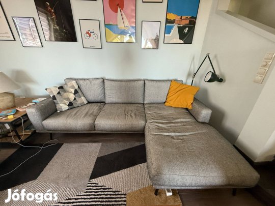 Eladó Carlton kanapé