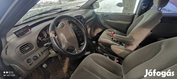 Eladó Chrysler GRAND Voyager 2.5 CRD LX (7 Személyes ) alkatrésznek!
