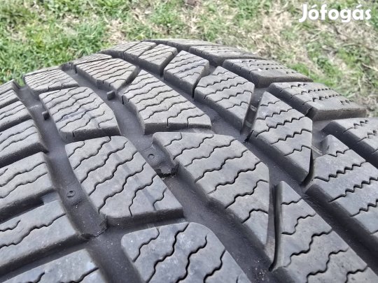 Eladó Continental Contiwintercontact téli gumi garnitúra 205/55 r16
