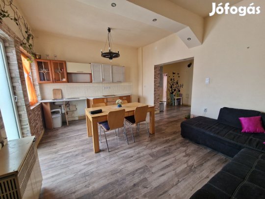 Eladó Családi Ház Jászalsószentgyörgyön, Kiváló Elhelyezkedéssel!