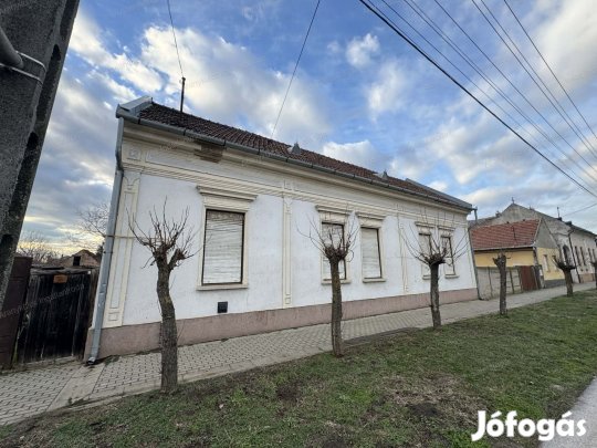 Eladó Családi ház Eleken!