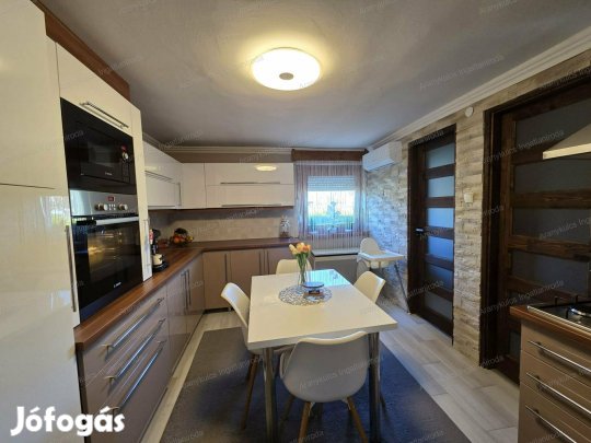 Eladó Családi ház Eleken!