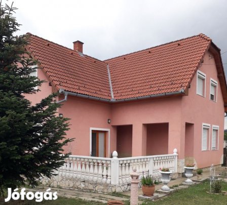 Eladó Családi ház, Pécs-Dobogó Dűlő