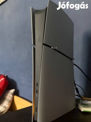 Eladó/Csere Playstation 5 slim 825gb