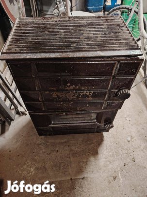 Eladó Cserép kályha