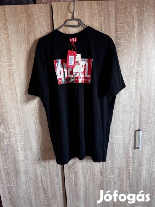 Eladó Diesel új férfi póló 2xl méretben 