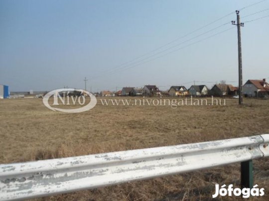 Eladó Egyéb Berhida