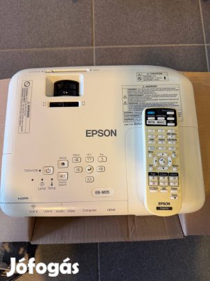 Eladó Epson EB-W05 projektor