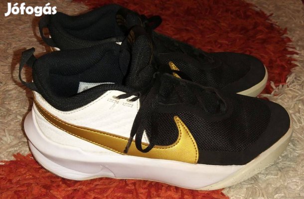 Eladó Eredeti Nike Hustle 38 -as BTH: 24 cm