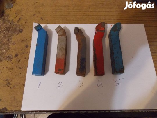 Eladó Eszterga Kés 20x20