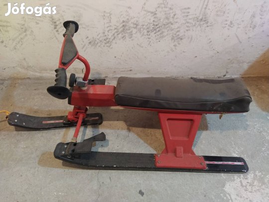 Eladó FEK márkájú orosz gyerek bob szánkó - fém vázas, pedálos fékkel