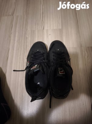 Eladó FILA cipő
