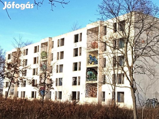 Eladó Fejlesztési terület, Veszprém