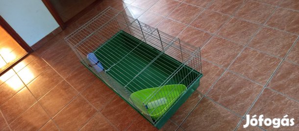 Eladó Felsőgödön, 980x510x460 méretű nyúlketrec