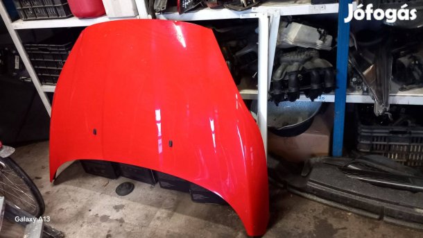 Eladó Ford Fiesta Mk7 12-18-ig gyári motorháztető Faceliftes