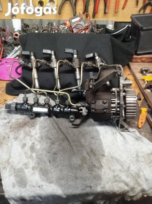 Eladó Ford Fusion 1.4 TDCI Siemens porlasztók.