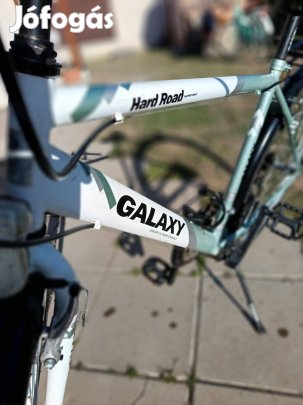 Eladó Galaxy Hard Road trekking kerékpár, szép állapot!