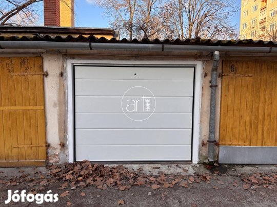 Eladó Garázs, Szeged 10.500.000 Ft
