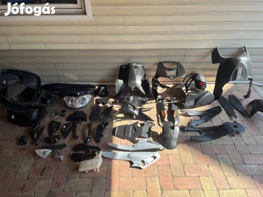 Eladó Gilera Runner 200Vxr Bontott Alkatrészek