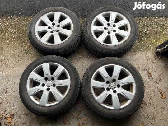 Eladó Gyári VW garnitúra nyári gumikkal!
