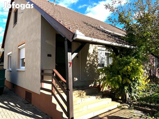 Eladó Halimba családi ház