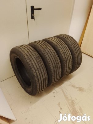 Eladó Hankook Ventus Prime4 nyárigumi garnitúra 215/65 R17 99H