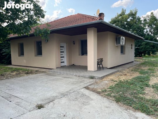 Eladó Ház, Békéscsaba 43.000.000 Ft