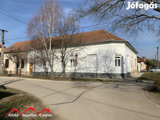 Eladó Ház, Békéscsaba 63.500.000 Ft