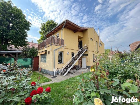 Eladó Ház, Budapest 15. ker.