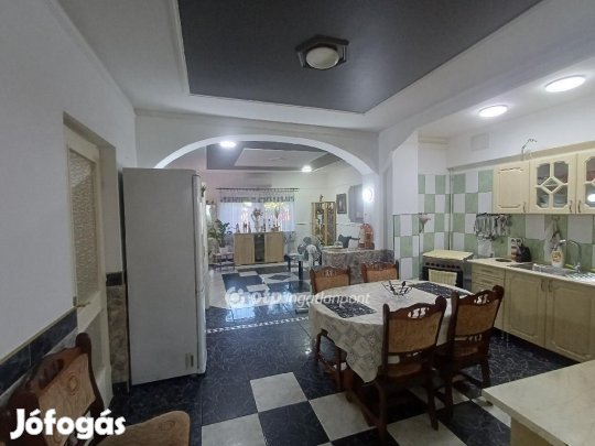 Eladó Ház, Budapest 20. ker.