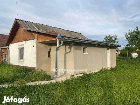 Eladó Ház, Derecskén