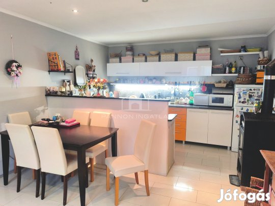 Eladó Ház, Hajmáskér 49.800.000 Ft