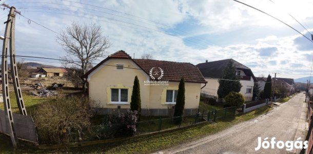 Eladó Ház, Hangony 11.900.000 Ft