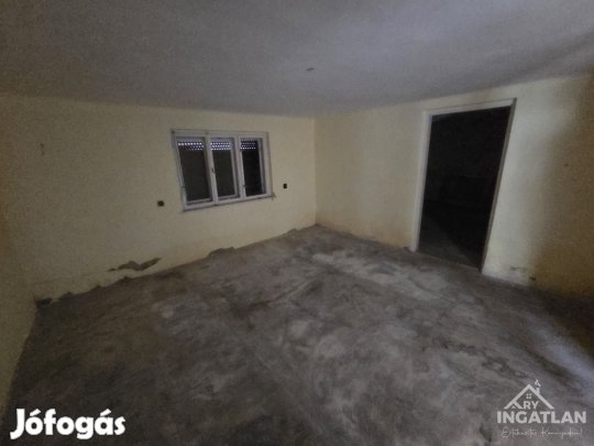 Eladó Ház, Kissikátor 7.900.000 Ft