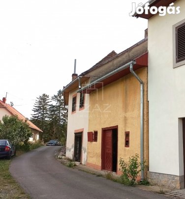 Eladó Ház, Mecseknádasd 13.800.000 Ft