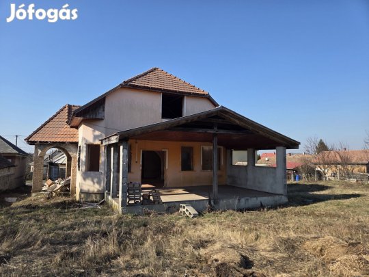 Eladó Ház, Monok 8.999.000 Ft