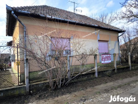 Eladó Ház, Nagykörű 13.900.000 Ft