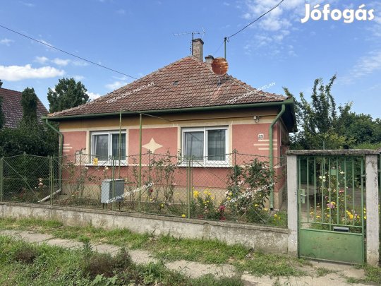 Eladó Ház, Nagykörű 17.900.000 Ft
