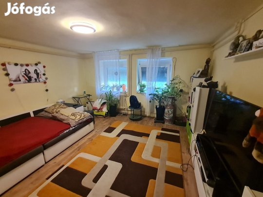 Eladó Ház, Pécs 84.900.000 Ft