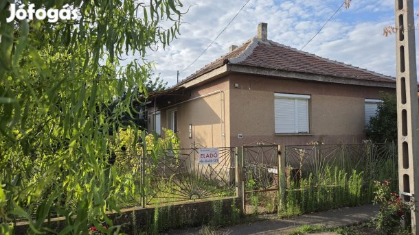 Eladó Ház, Taktaszada 8.500.000 Ft
