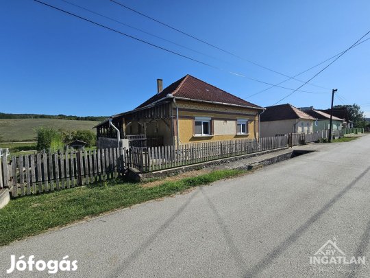 Eladó Ház, Uppony 22.900.000 Ft